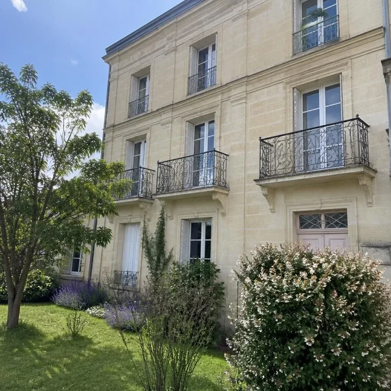 Appartement pour 4 personnes à Guimps, Appartement des Lavandes