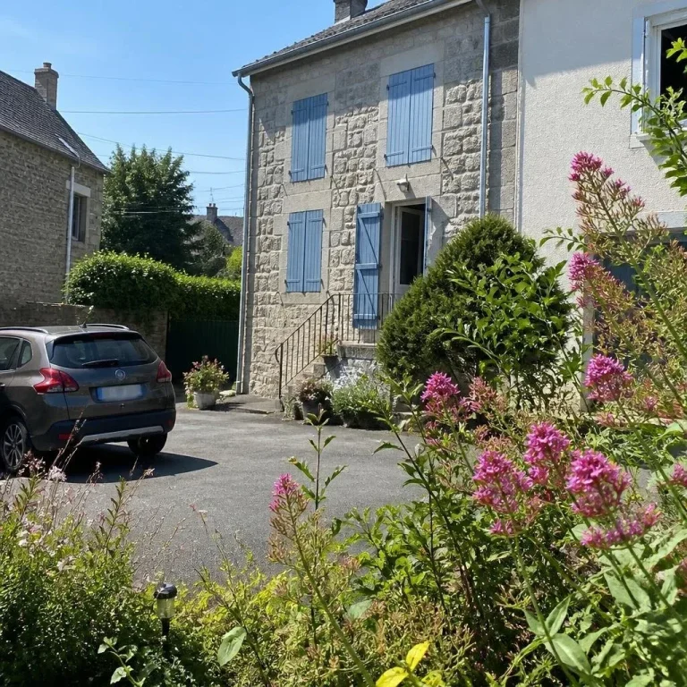 Location Vacances Appartement Ussel (19) • Meublé de tourisme résultat 1