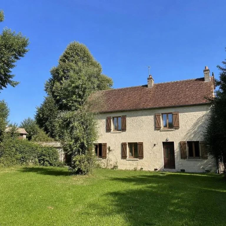 Appartement pour 6 personnes à Coucy-le-Château-Auffrique, Appartement des Noisetiers