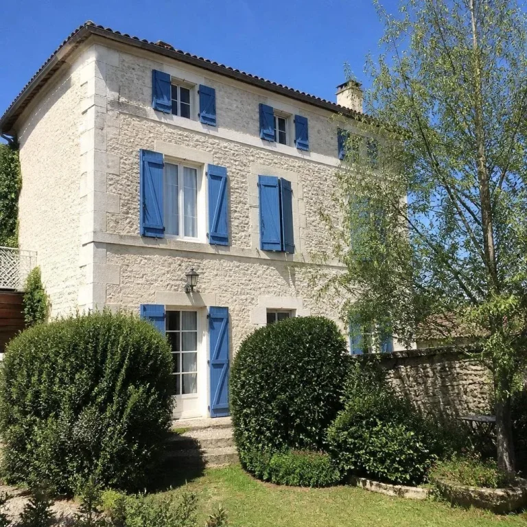 Appartement pour 6 personnes à Bonnes, Appartement du Vieux Puits