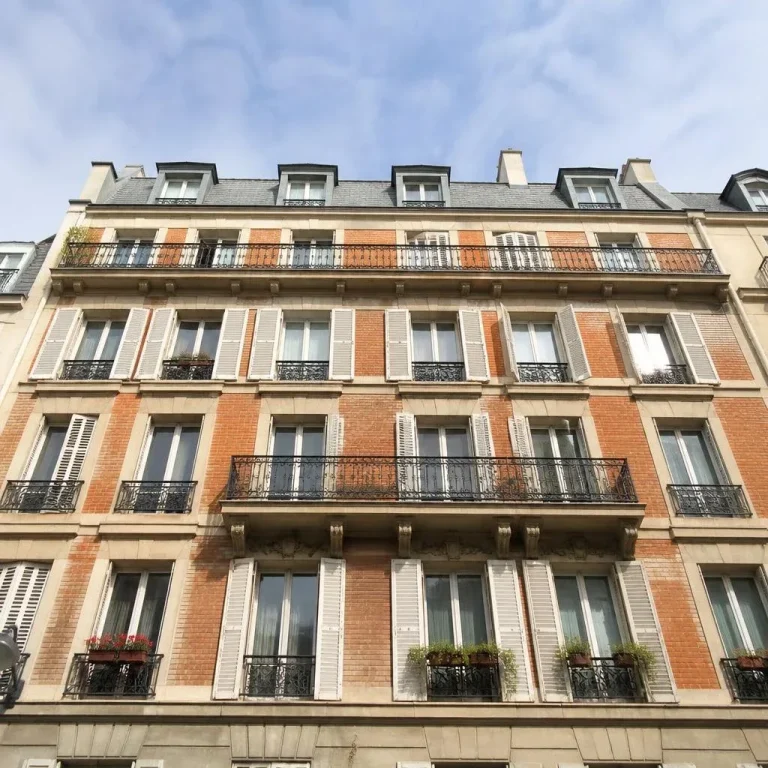 Appartement pour 9 personnes à Paris, Appartement Éclairé à Paris