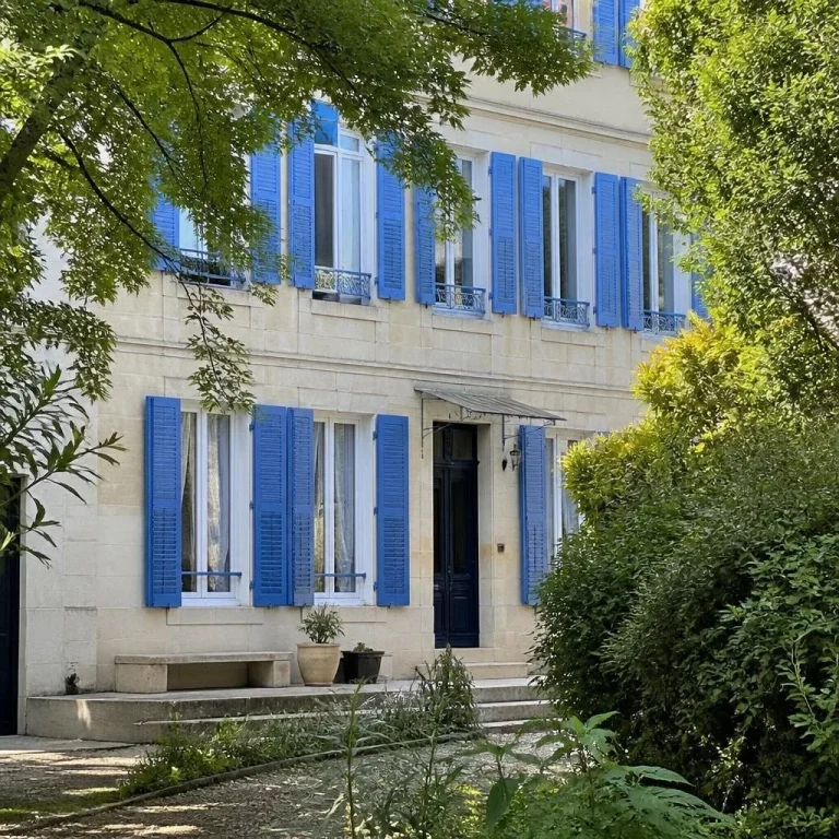 Appartement pour 4 personnes à Jonzac, Appartement Jonzac et son Patrimoine