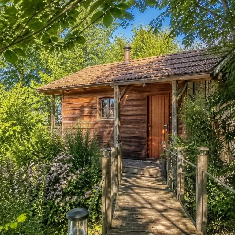 Cabane pour 2 personnes à La Bâtie-Neuve, Cabane des Cerisiers