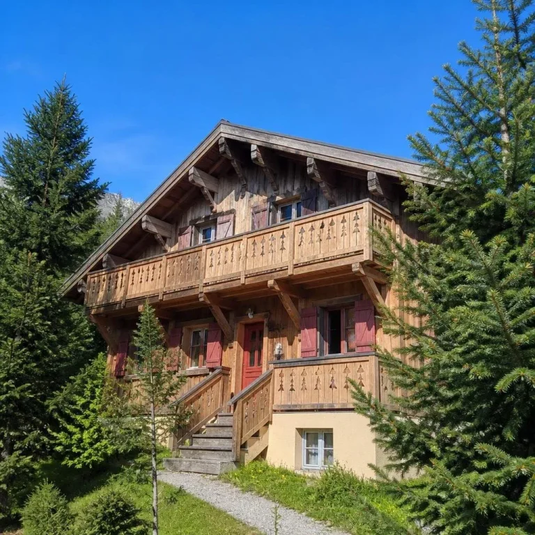 Chalet pour 12 personnes à Challes-les-Eaux, Chalet des Sources de Challes
