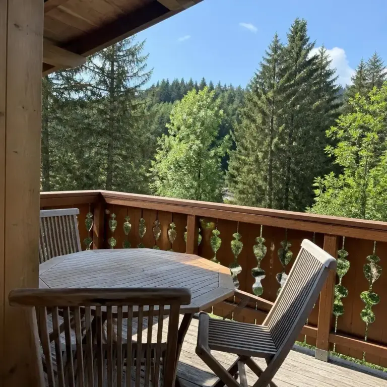 Duplex pour 6 personnes à Les Gets, Duplex chaleureux en lisière de forêt