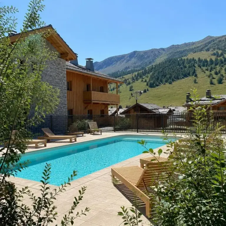 Duplex pour 8 personnes à Montgenèvre, Duplex moderne aux portes des Alpes