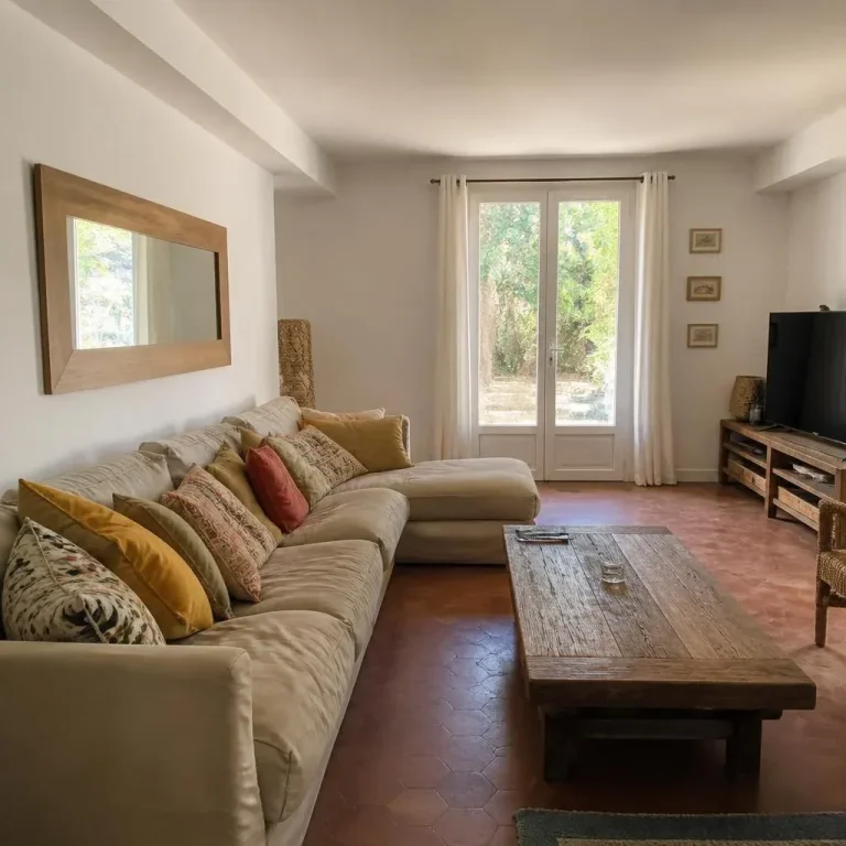 Location vacances Arles photo 2