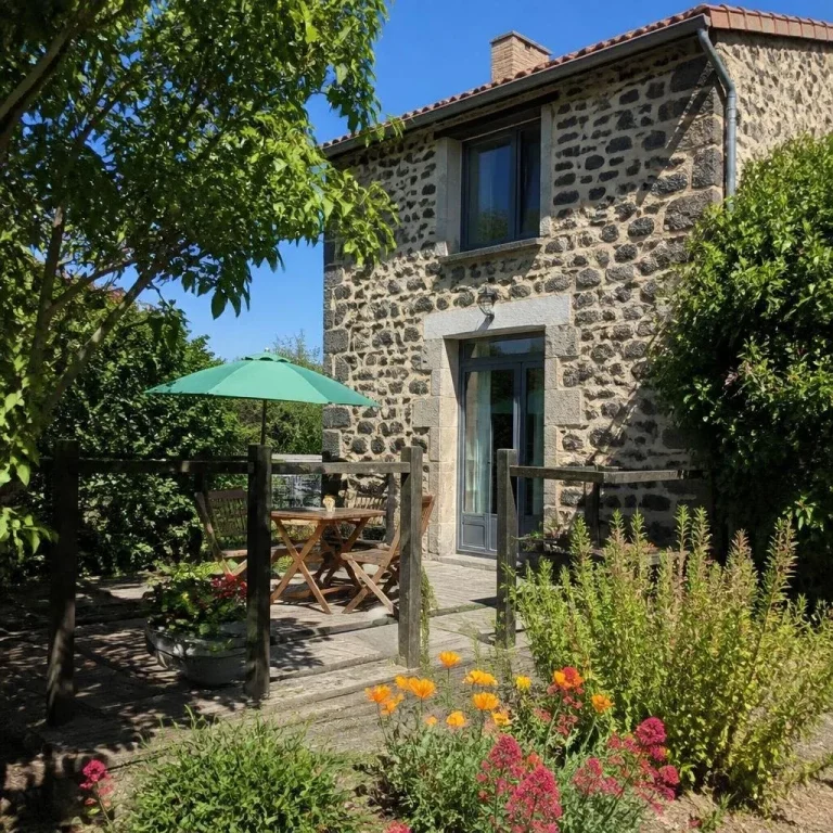 Gîte pour 2 personnes à Polignac, Gîte du Colombier