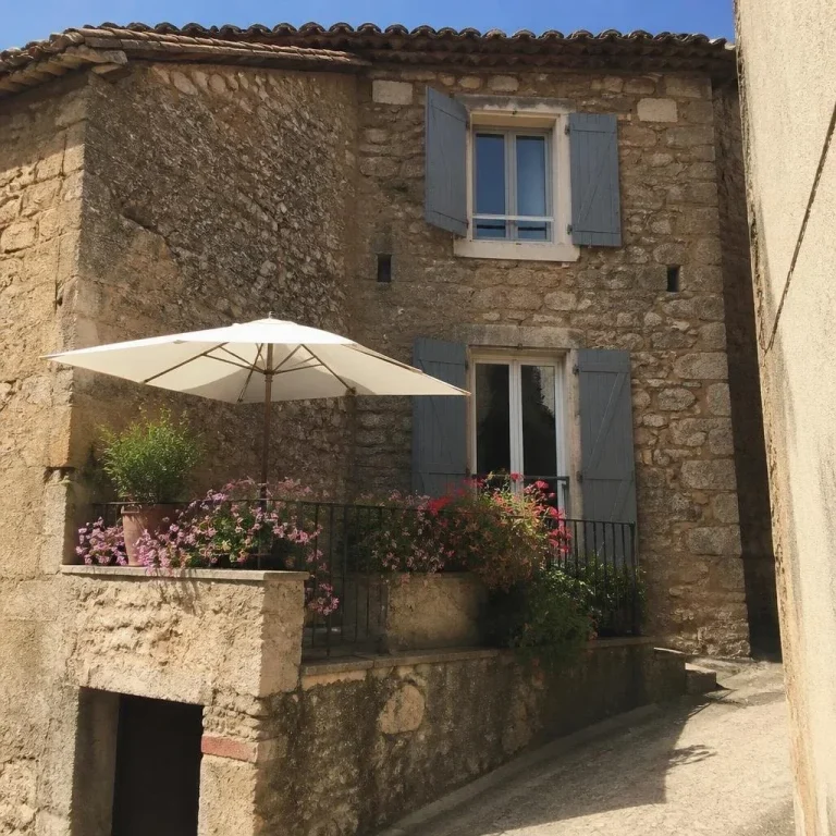 Loft pour 4 personnes à Roussillon, Loft des Capucines