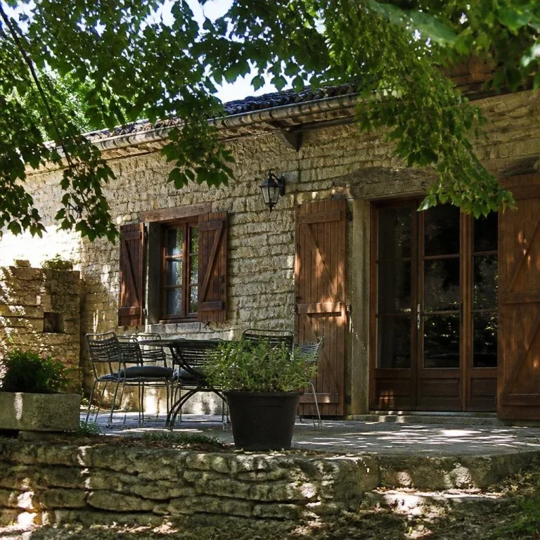 Loft pour 4 personnes à La Roque-Alric, Loft des Sorbiers