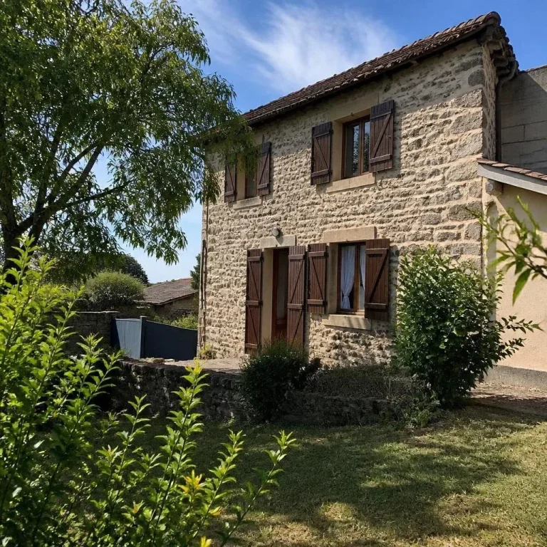 Maison de ville pour 5 personnes à Burgnac, Maison de Ville à Burgnac