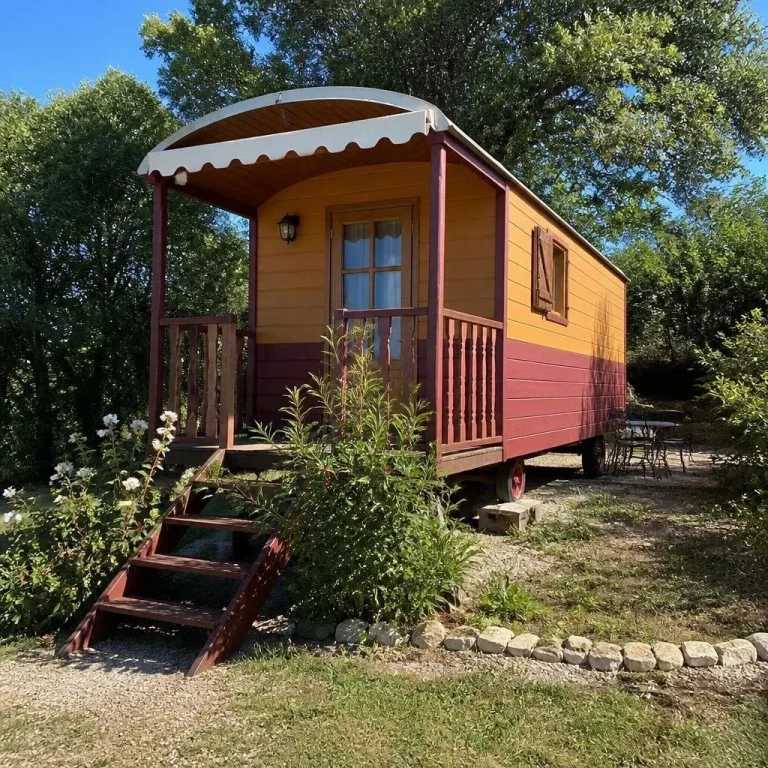 Roulotte pour 2 personnes à Sanilhac, Roulotte des Étoiles à Sanilhac