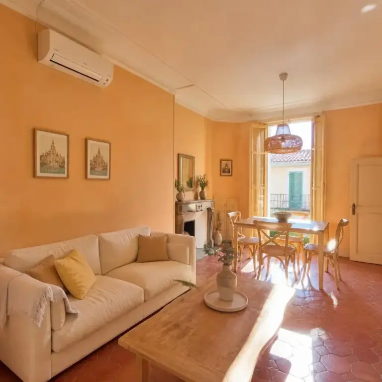 Location vacances Antibes photo 2