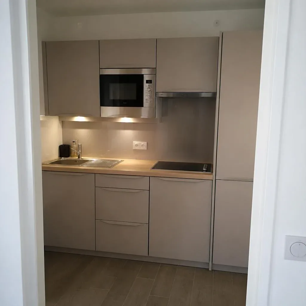 Studio avec Balcon à Paris