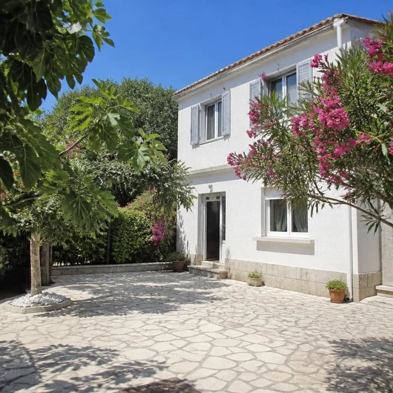 Villa pour 10 personnes à Saint-Palais-sur-Mer, Véranda des Embruns