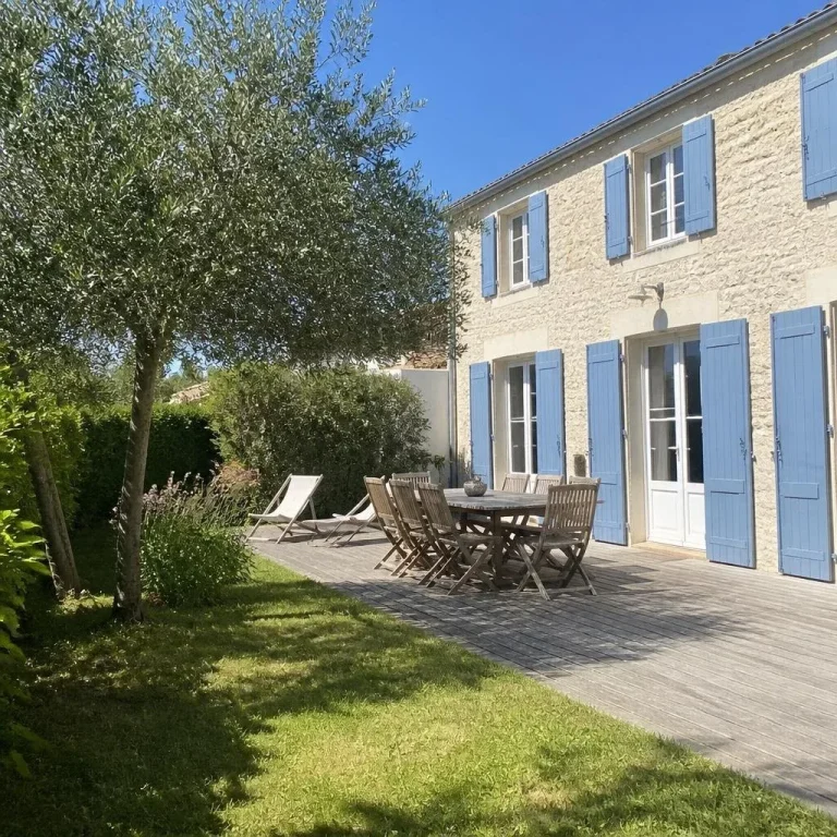 Villa pour 12 personnes à Ars-en-Ré, Villa aux Volets Bleus à Ars-en-Ré