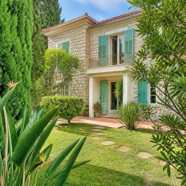 Villa pour 6 personnes à Nice, Villa des Hirondelles